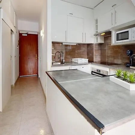 60 M2,piscine, Commerce 罗萨斯